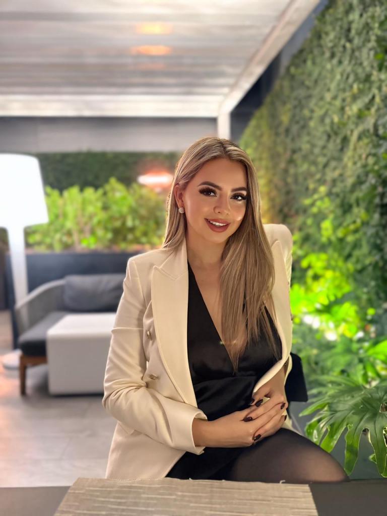 613644256: Chica busca chico en Madrid