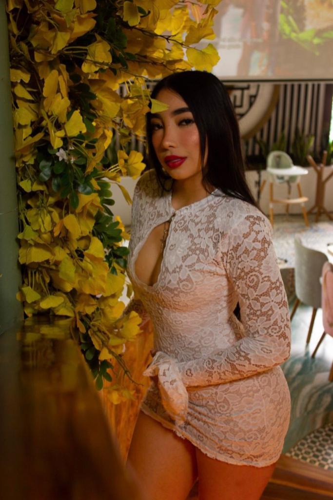 Chica busca chico en Málaga: Chica busca chico