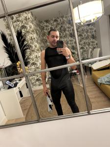 612553224: Chico busca chica en Granada