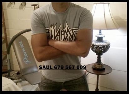 Chico busca chica en Sevilla: 