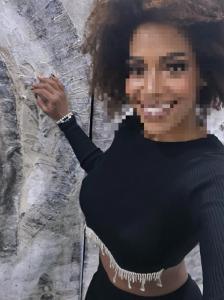 615687097: Chica busca chico en Orense