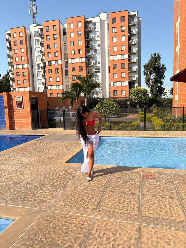 Chica busca chico en Mallorca: Chica busca chico