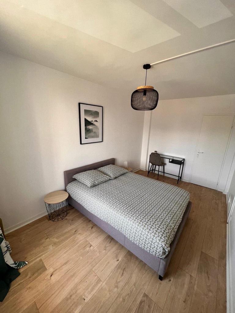 614288481:  en León