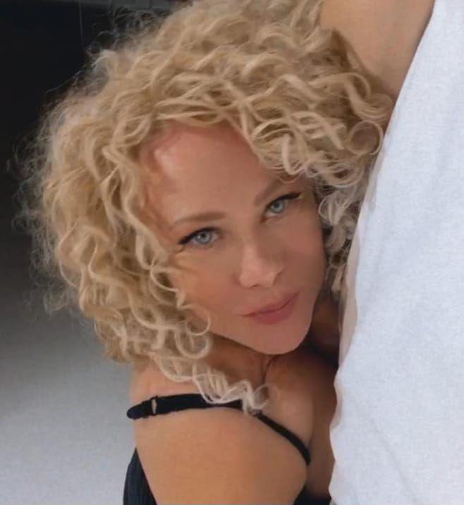 Chica busca chico en Almería: 