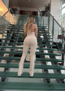 643107627: Chica busca chico en Granada