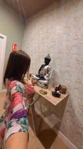 623932993: Chica busca chico en La Coruña