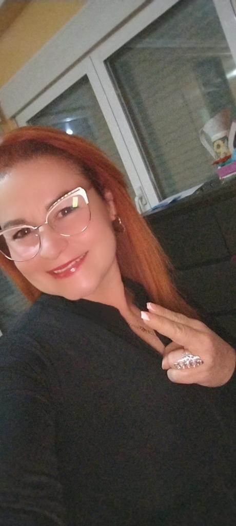 622480031: Chica busca chico en Almería