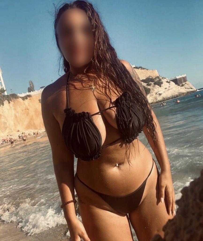 Chica busca chico en Murcia: Chica busca chico
