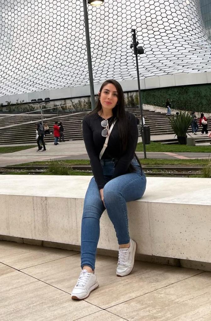 604520586: Chica busca chico en Tarragona