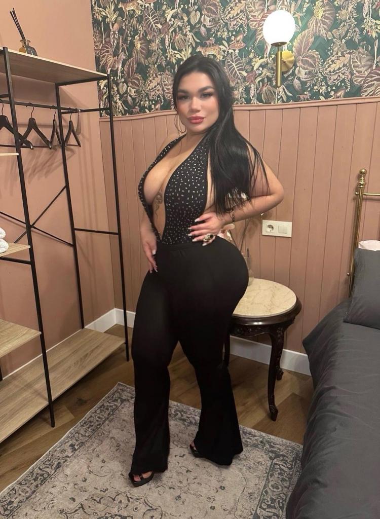 Chica busca chico en Pontevedra: 