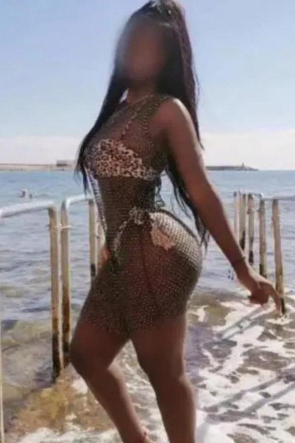 Chica busca chico en Menorca: 