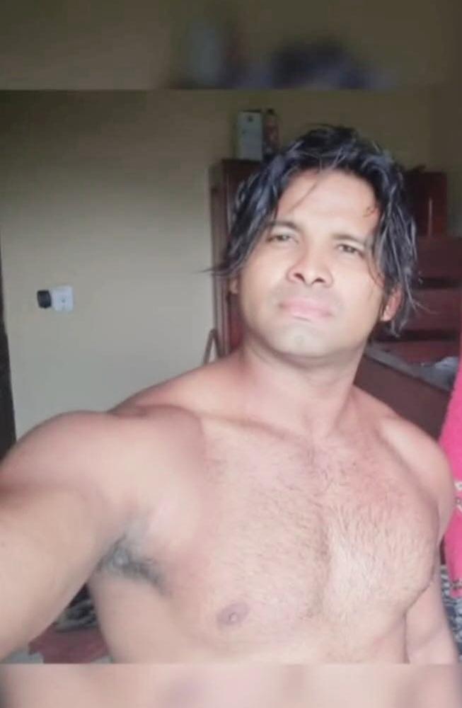 691754704: Chico busca chica en Sevilla