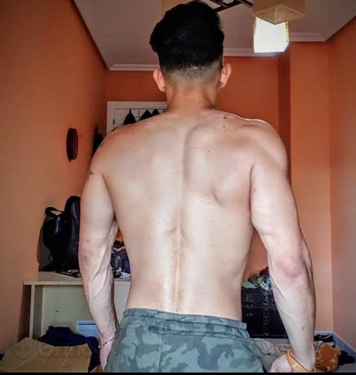 Chico busca chica en Toledo: 