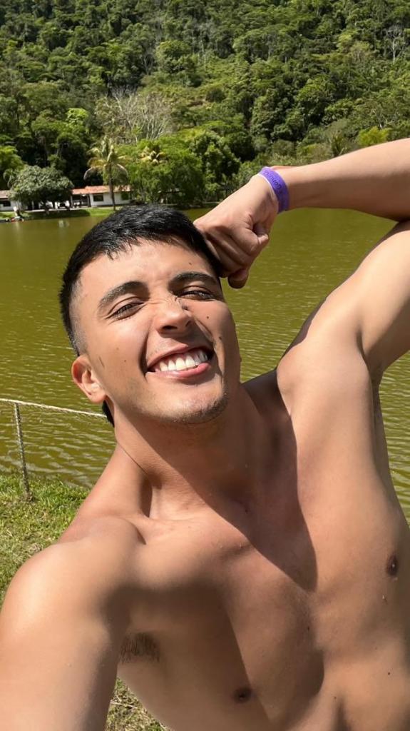 Chico busca chica en Barcelona: 