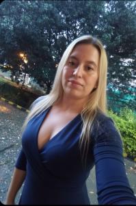 663051742: Chica busca chico en Barcelona