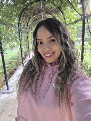 643885316: Chica busca chico en Zaragoza