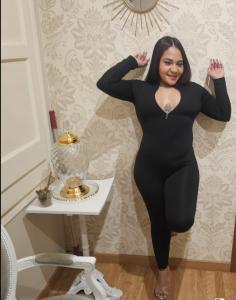 631086796: Chica busca chico en Barcelona