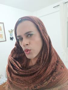 678632239: Chica busca chico en Madrid