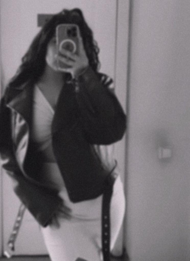 632241536: Chica busca chico en Mallorca