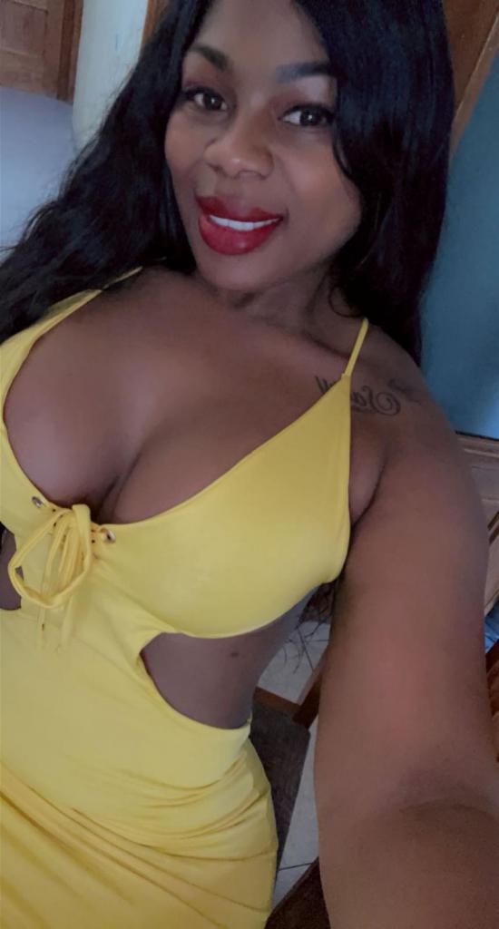 613576827: Chica busca chico en Valencia