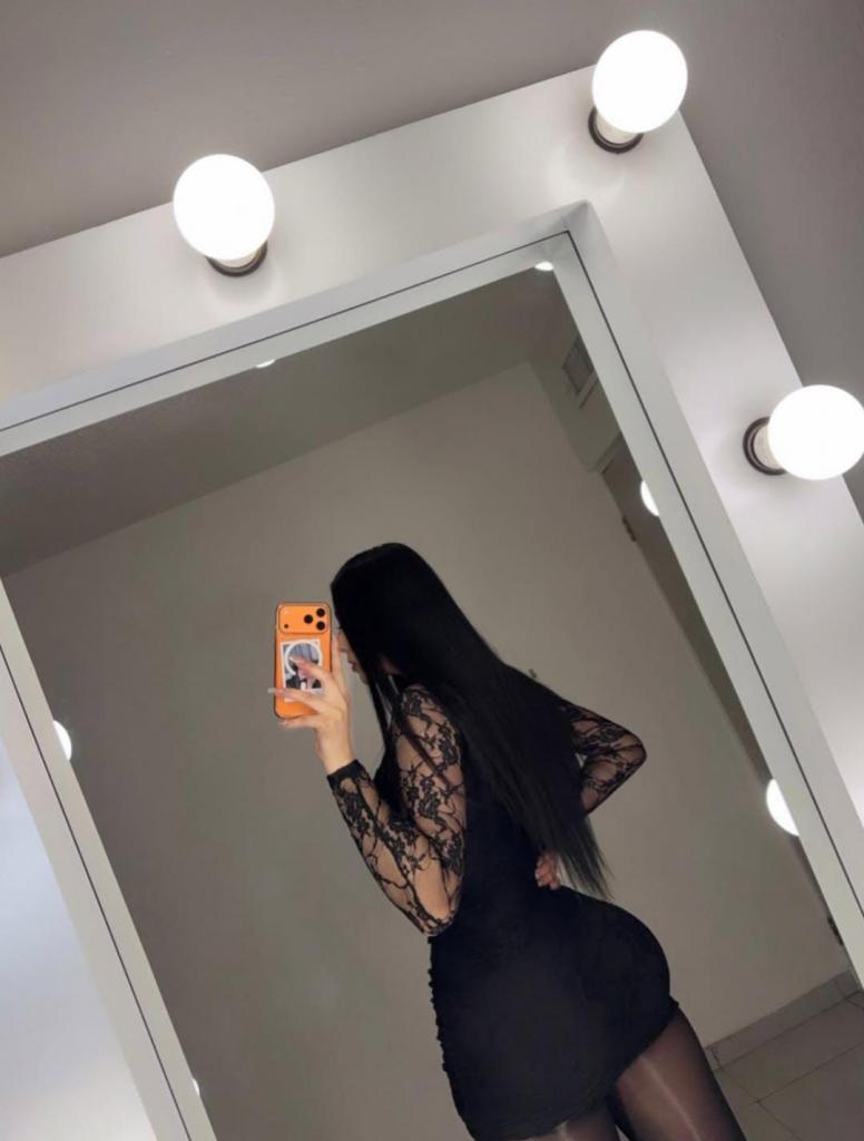 Chica busca chico en Alicante: 