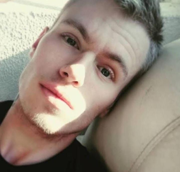 672173794: Chico busca chica en Valencia