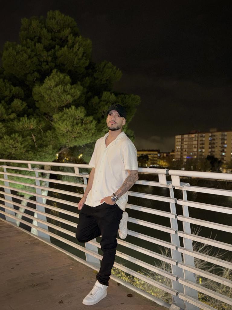 Chico busca chica en Vizcaya: 