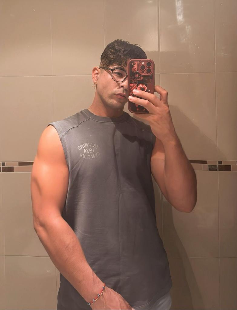 624492415: Chico busca chica en Toledo