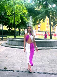 611333964: Chica busca chico en Orense