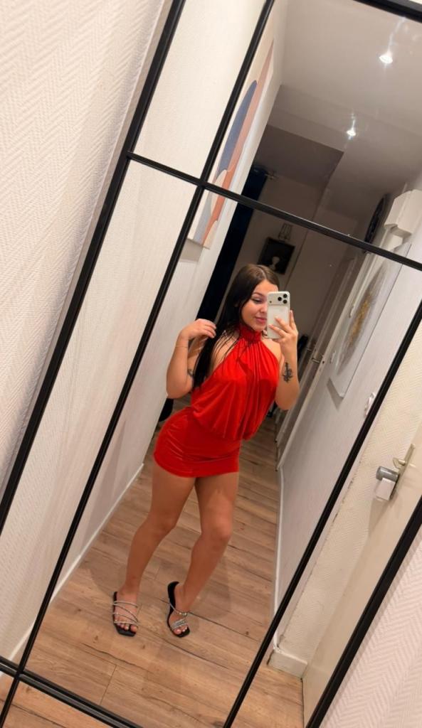 611224789: Chica busca chico en Zaragoza