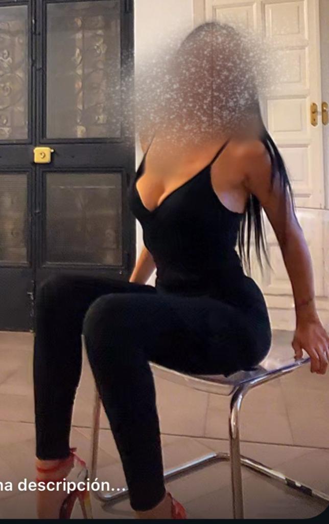 643471815: Chica busca chico en Granada