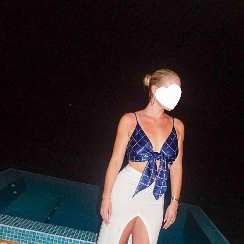 624770892: Chica busca chico en Navarra