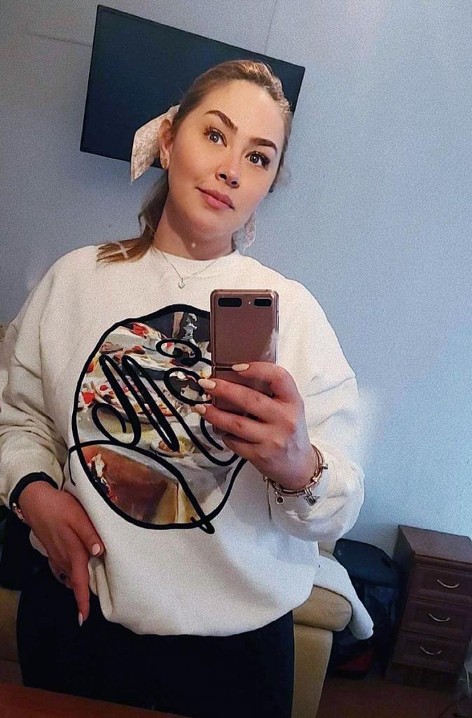 611285631: Chica busca chico en Navarra