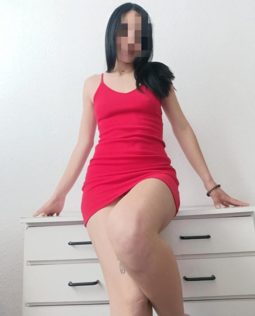 613351143: Chica busca chico en Tarragona