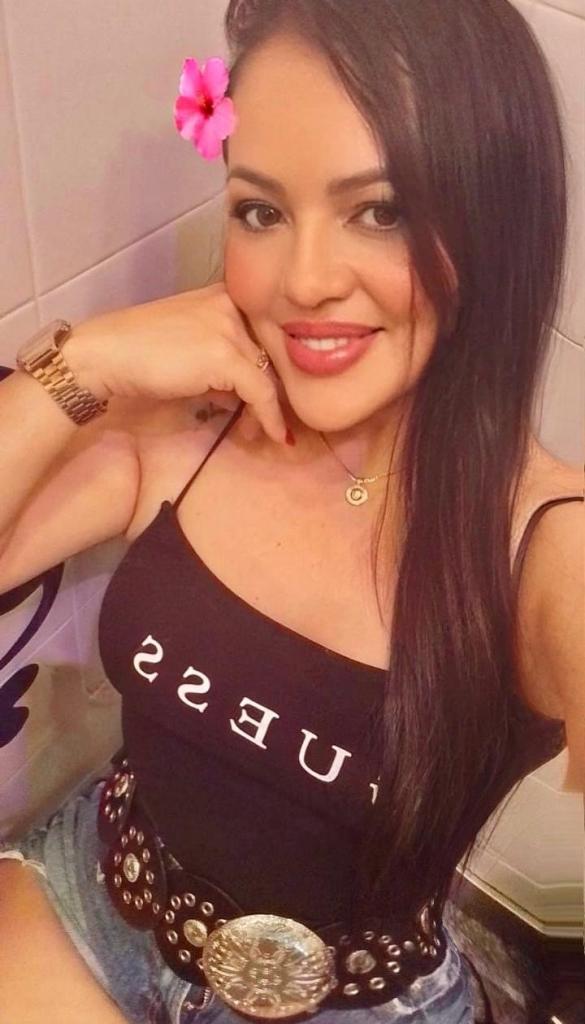 Chica busca chico en Murcia: 