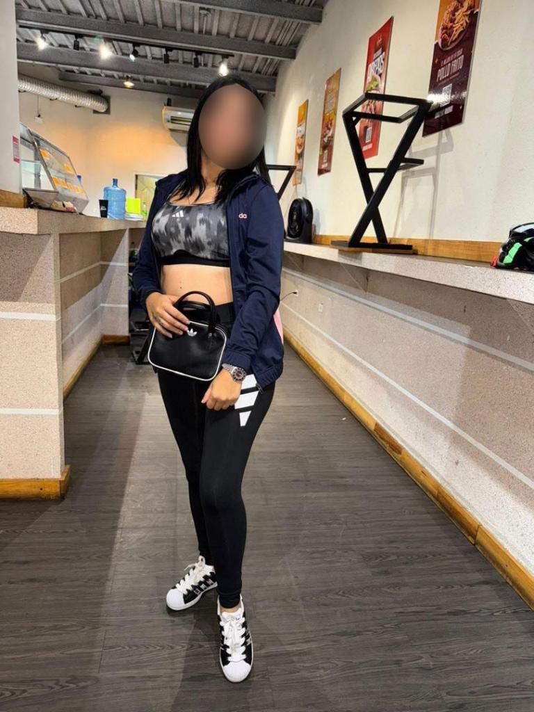 666430766: Chica busca chico en Málaga