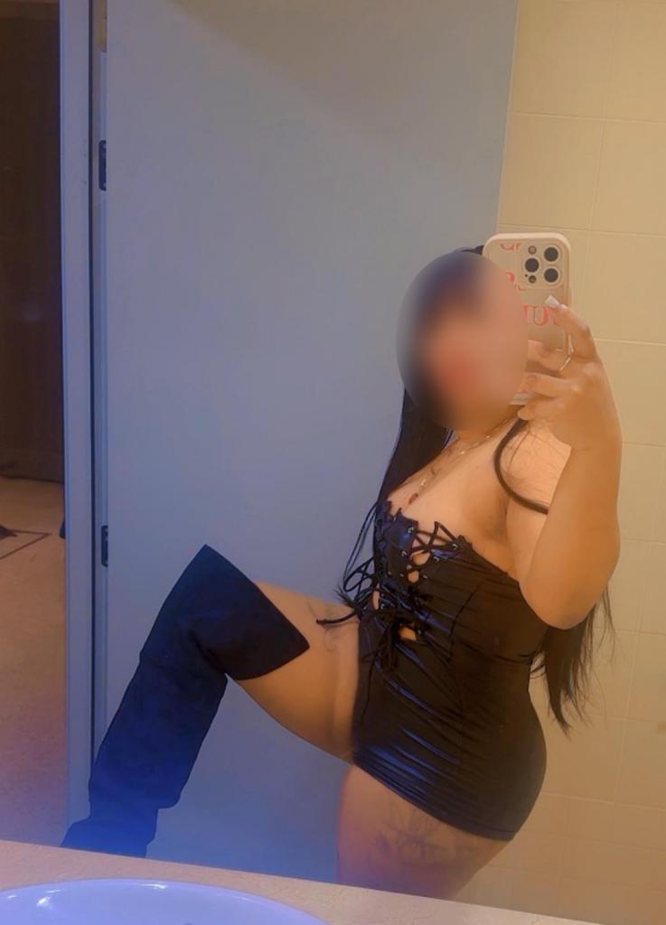 Chica busca chico en Sevilla: 