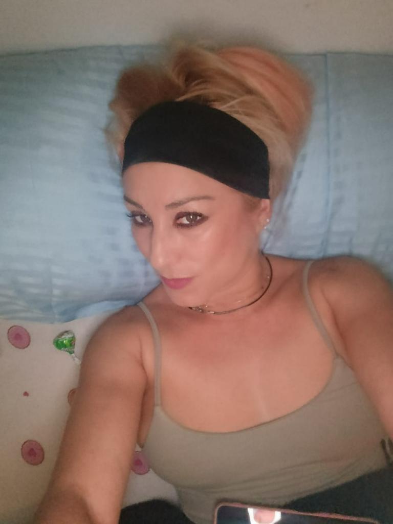 632112746: Chica busca chico en Almería