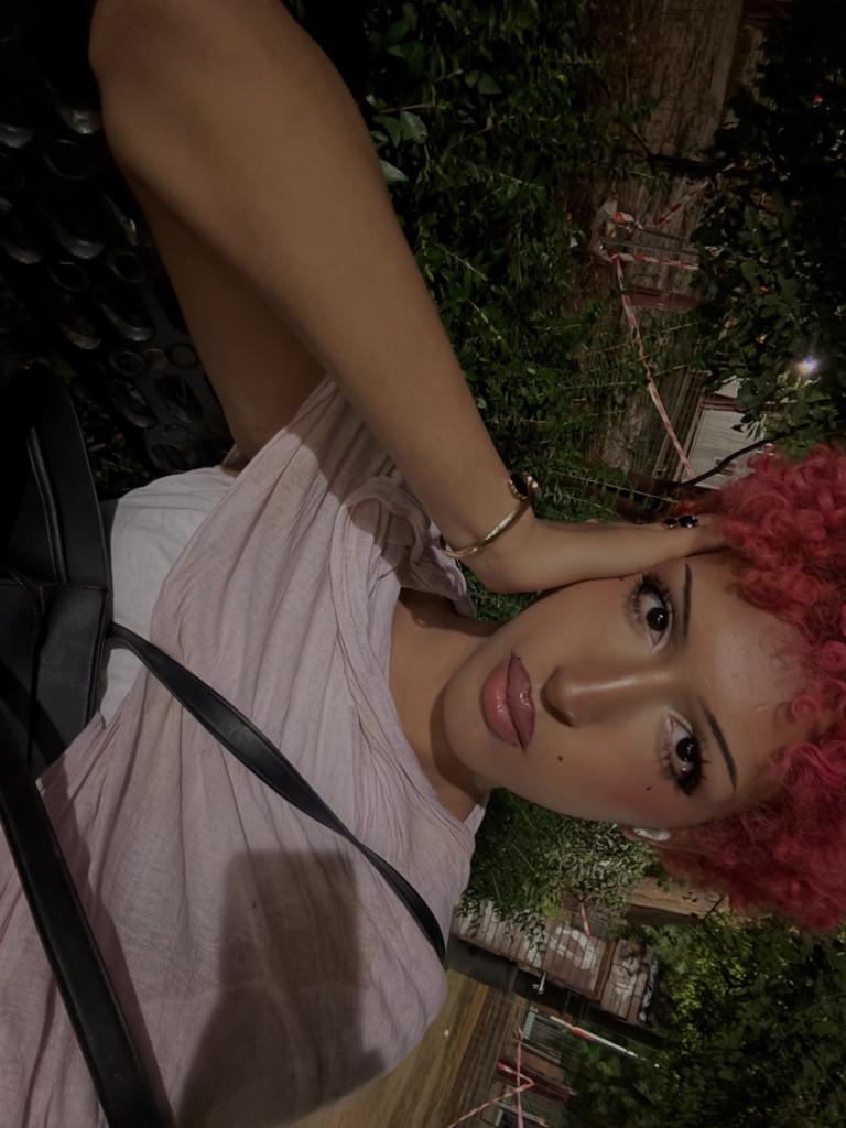 Chica busca chico en Madrid: 