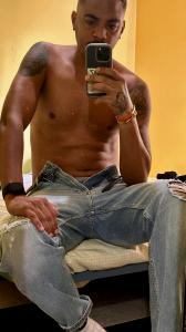 Chico busca chica en Cádiz: 