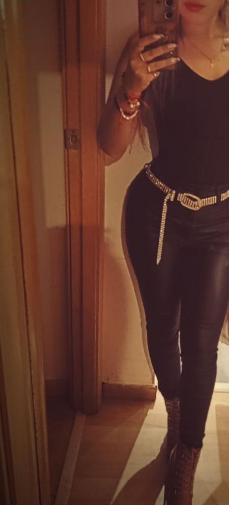 Chica busca chico en Barcelona: 