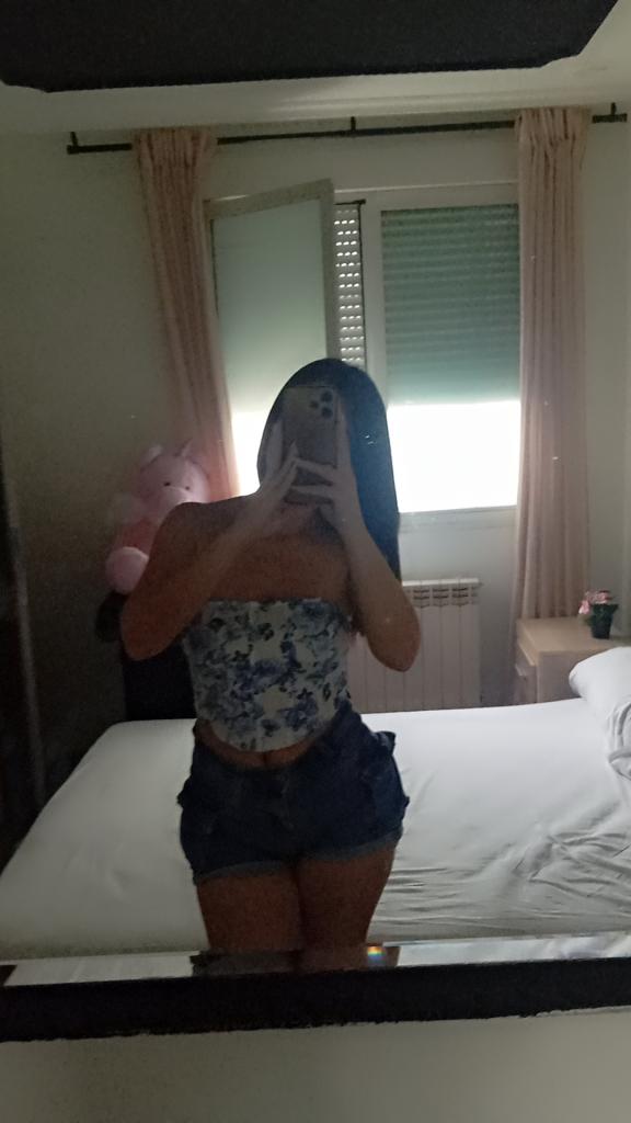 627040825: Chica busca chico en Burgos