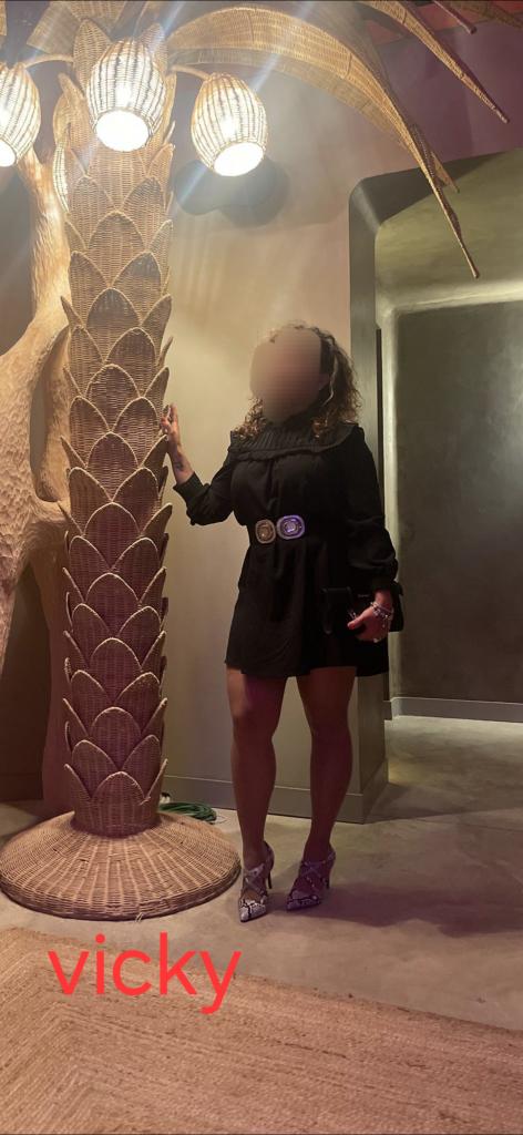 Chica busca chico en Ceuta: 