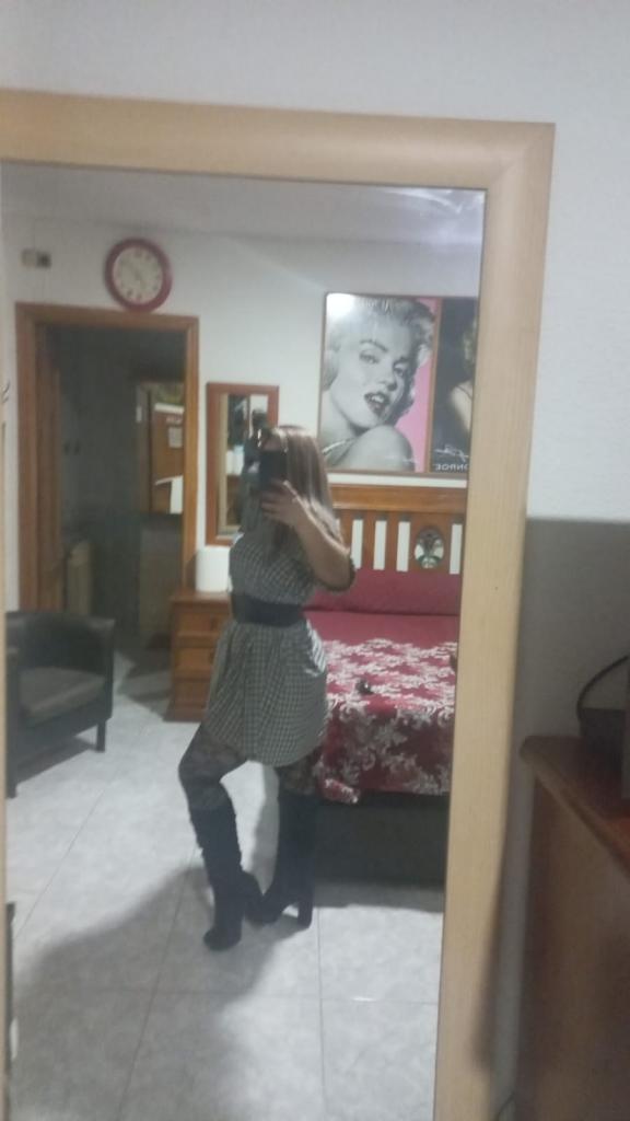 Chica busca chico en Valladolid: Chica busca chico