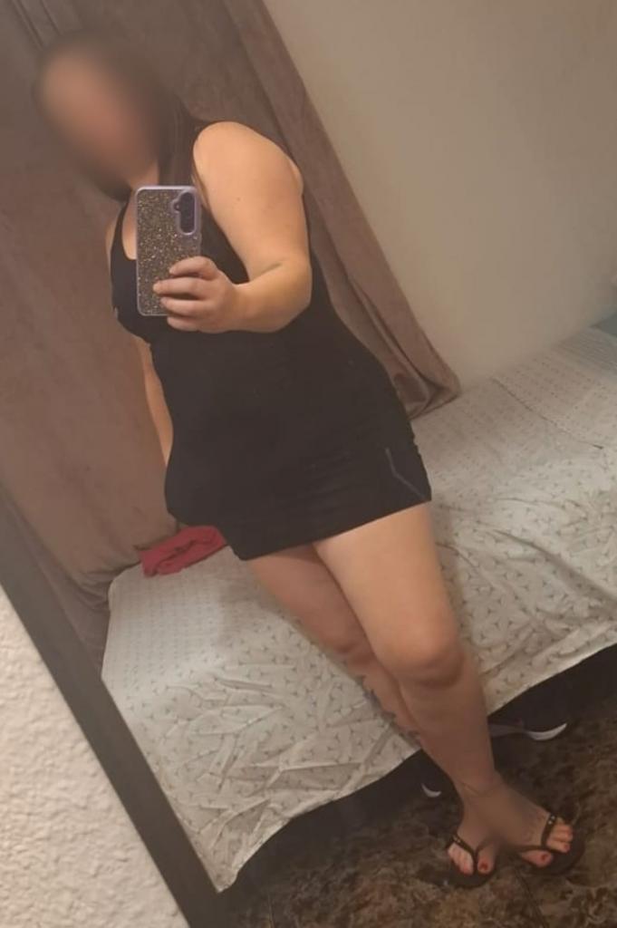 681871567: Chica busca chico en Castellón