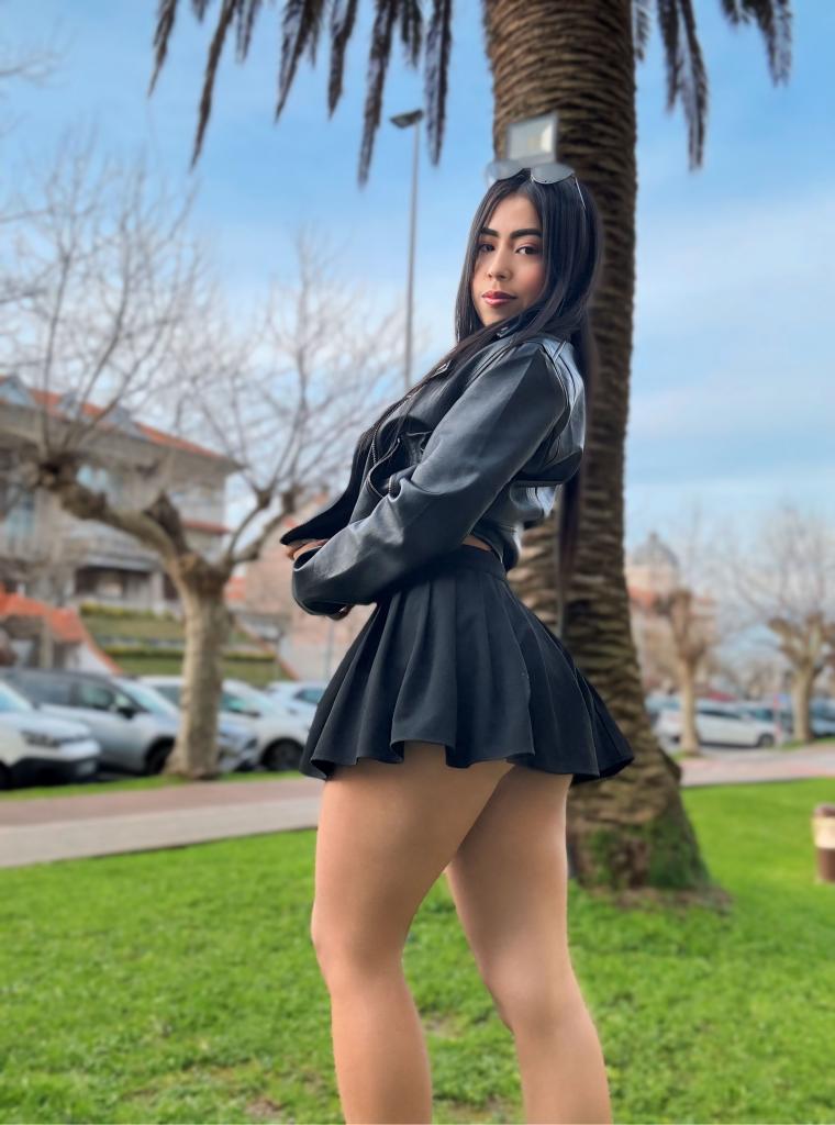 602409215: Chica busca chico en Cantabria