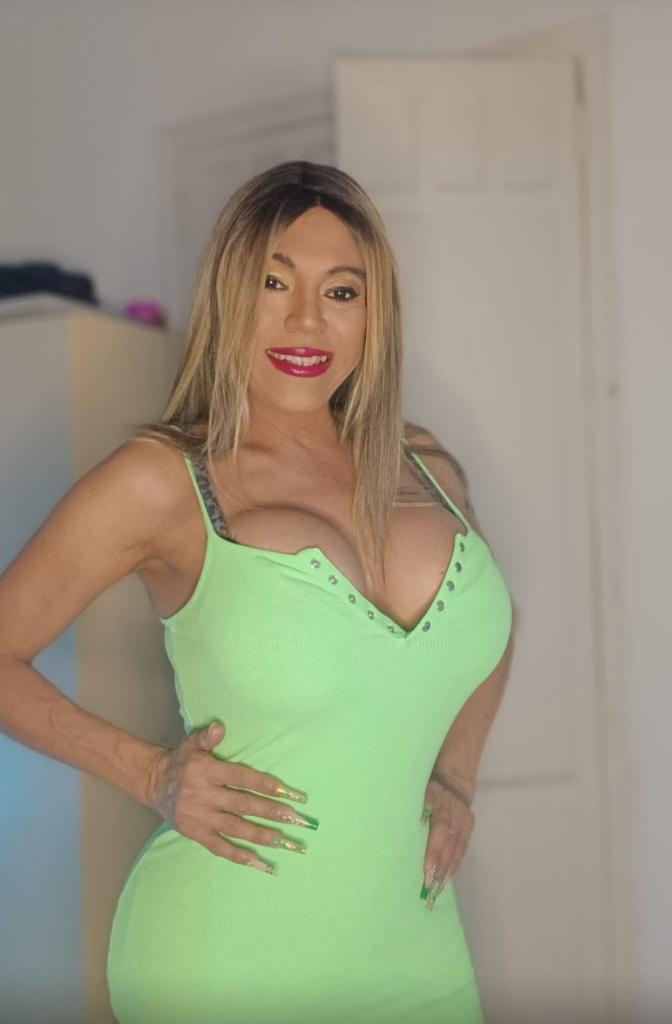 623732857: Travesti en Pontevedra