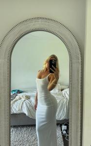 697575667: Chica busca chico en Zaragoza