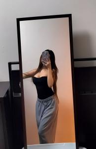 691665546: Chica busca chico en Barcelona