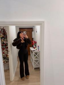 611222681: Chica busca chico en Almería